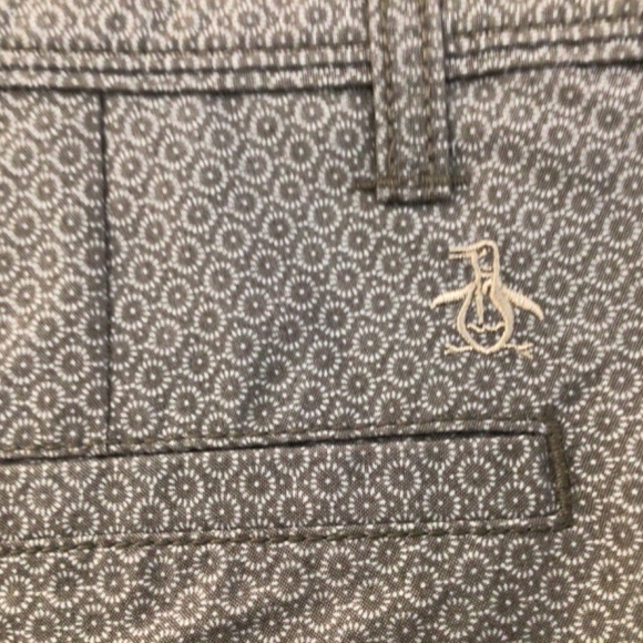 Penguin by Munsingwear Mens Khaki Print Shorts 32” waist - Picture 7 of 7